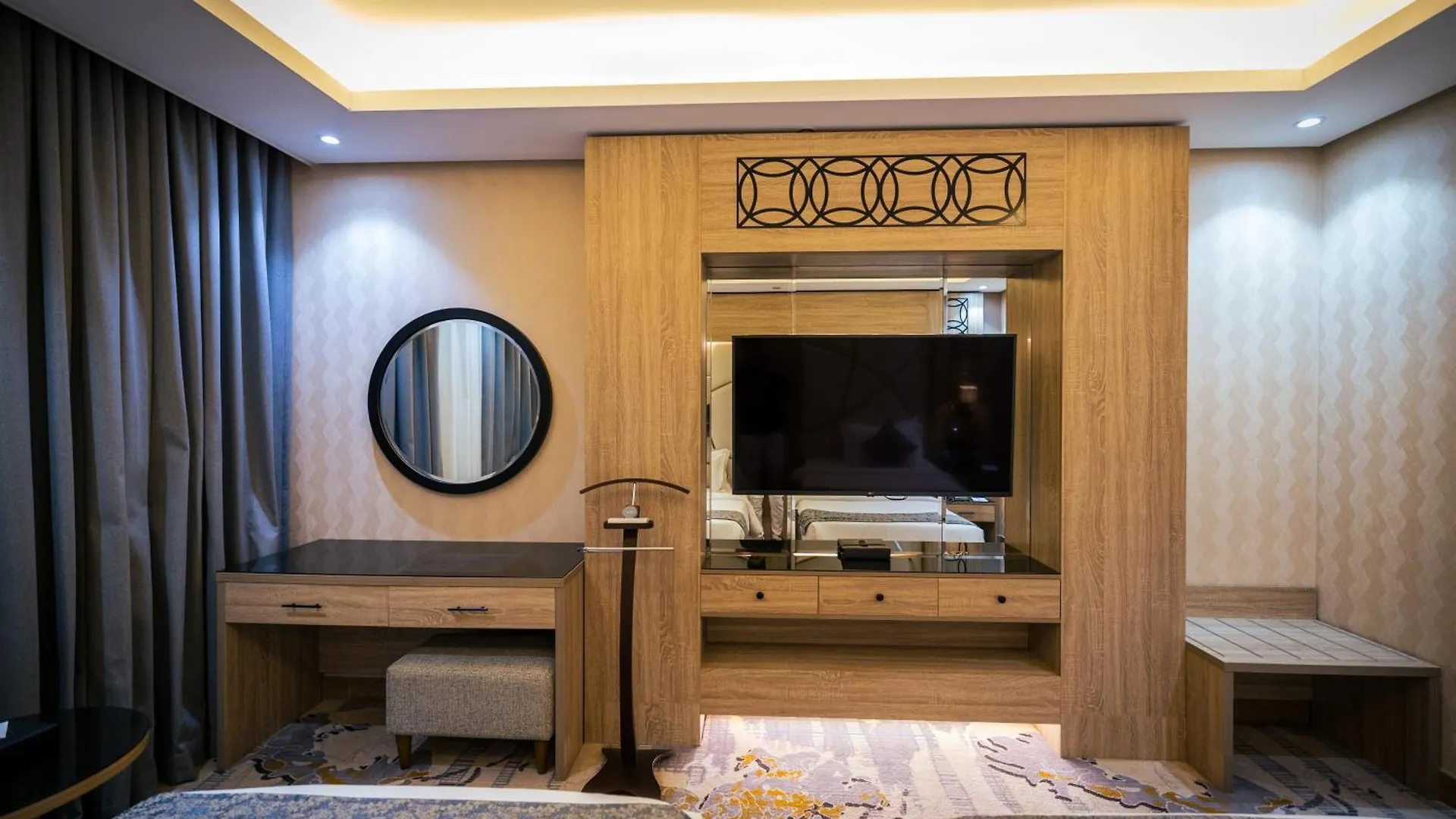 Mirnian Hotel 제다